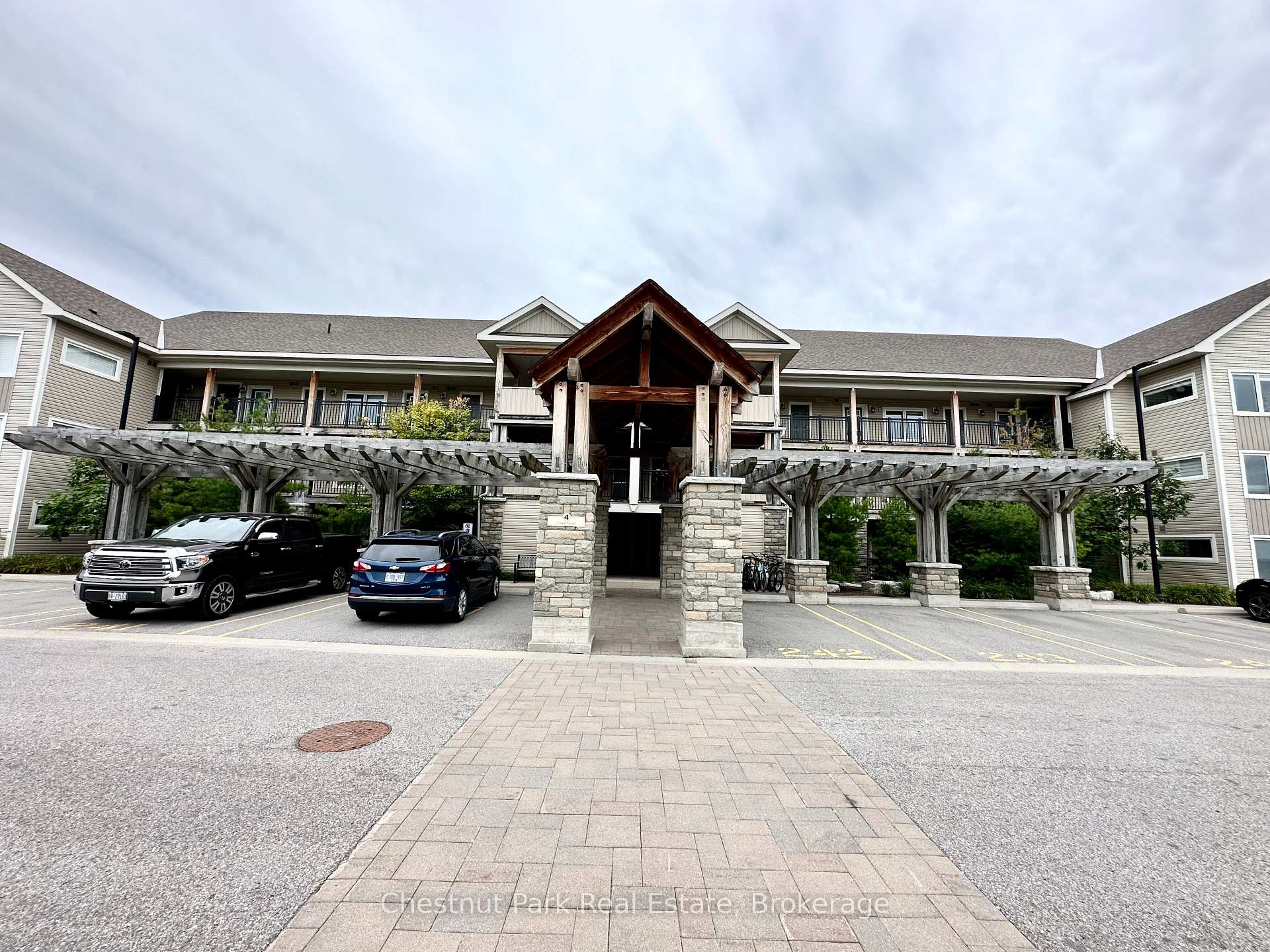 306 - 4 Cove Court Collingwood Ontario Canada Rent residential   Georgian Bay Group | Chestnut Park Real Estate Ltd. Brokerage