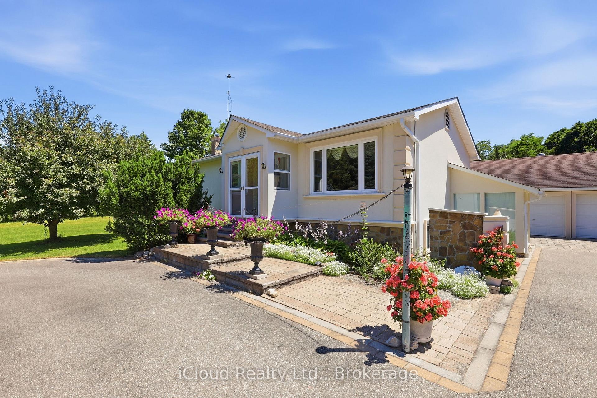 4014 Twenty Side Road Milton Ontario Canada Sale residential Stan Machniewicz iCloud Realty Ltd. 