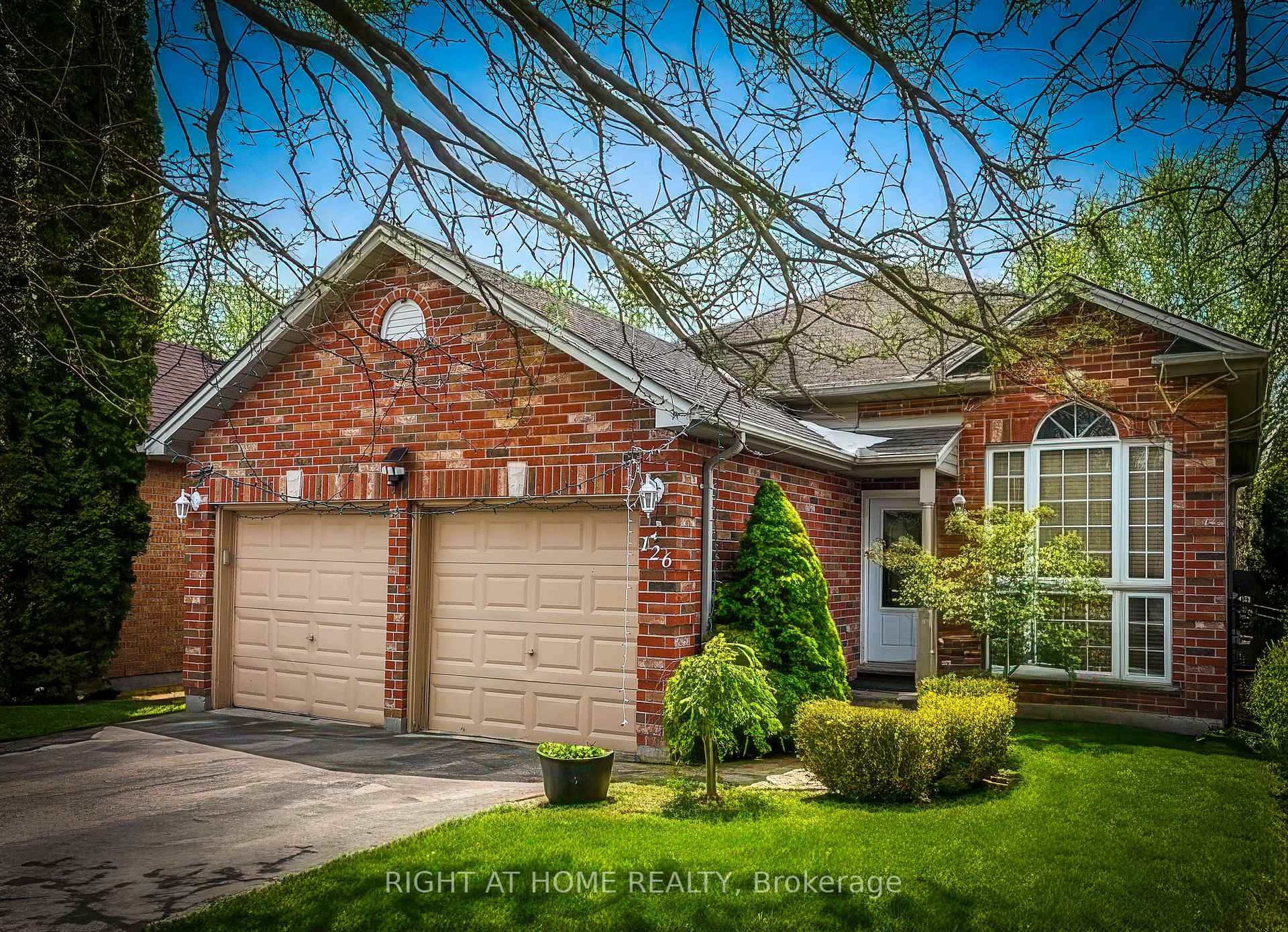 126 Meadowridge Road London North Ontario Canada Sale residential Frank Pontes RIGHT AT HOME REALTY