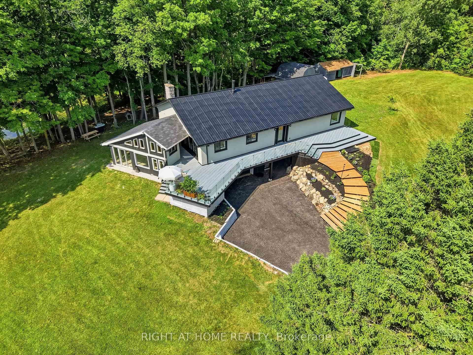 5609 4th Line Erin Ontario Canada Sale residential Jason Saxe Right at Home Realty, Brokerage*