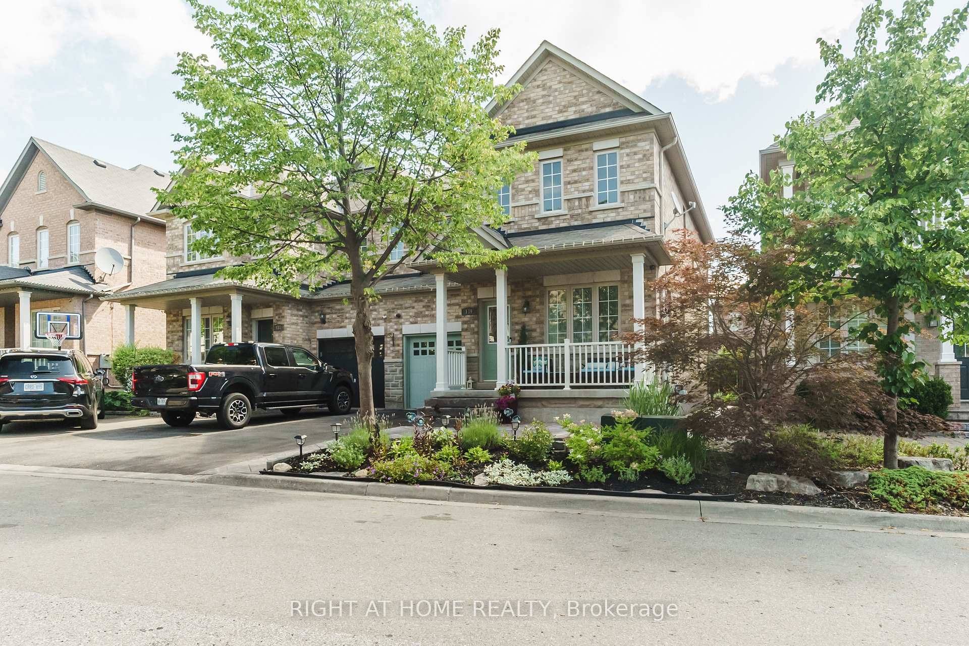 139 Bellini Avenue Vaughan Ontario Canada Sale residential Bobby Dhaliwal Century 21 Peoples Choice Realty Inc., Brokerage *