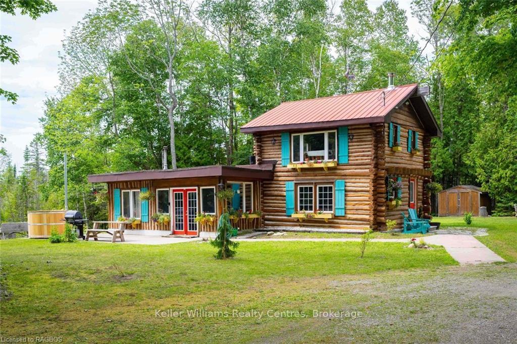 31 MONTROSE STREET South Bruce Peninsula Ontario Canada Sale residential Dan Graham Wilfred Mcintee & Co. Ltd., Brokerage* (Southampton)