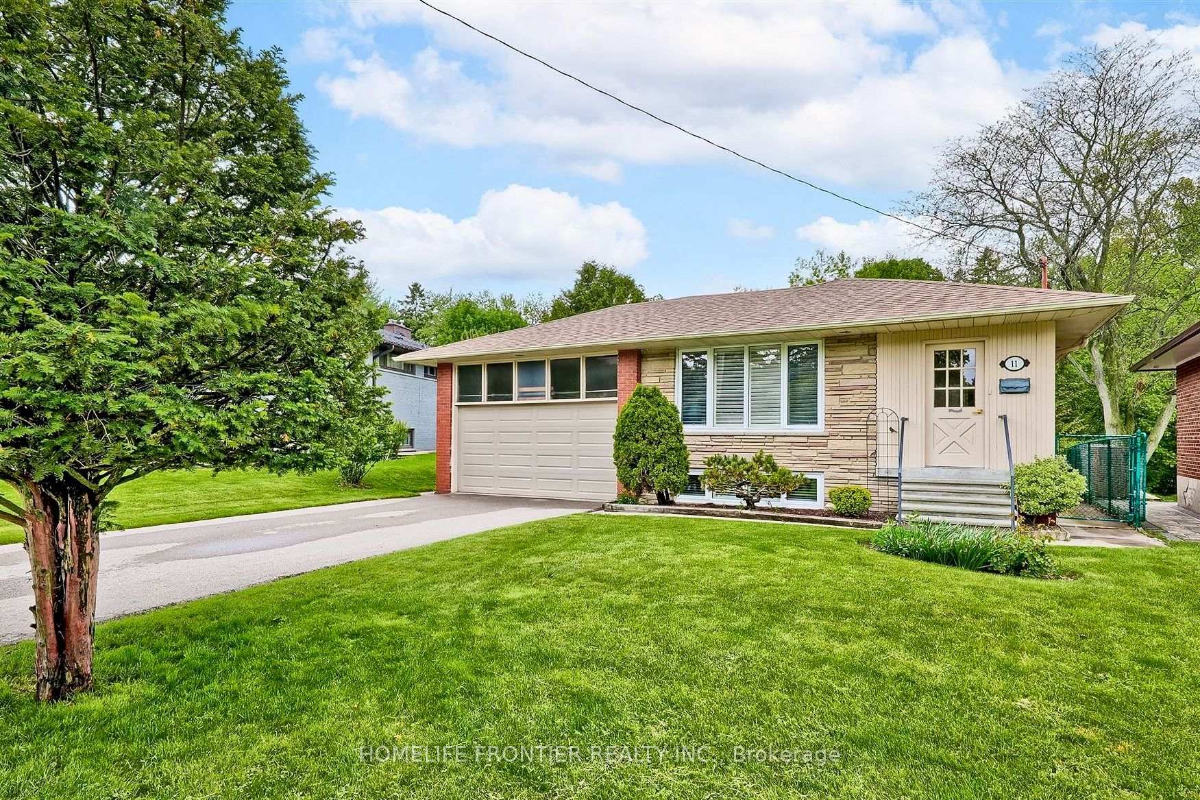 Lower A - 11 Alpaca Drive Toronto Ontario Canada Rent residential FAY TSATSKINA HomeLife Frontier Realty Inc., Brokerage*