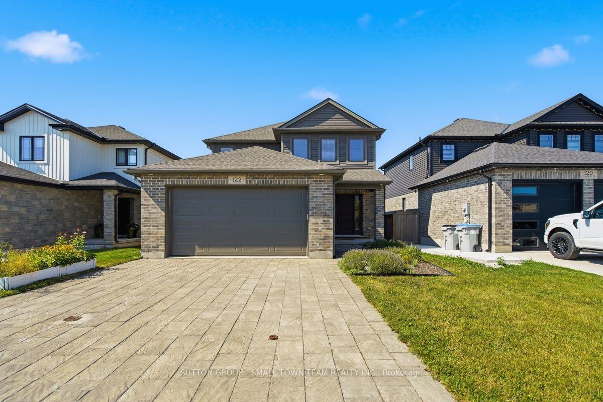 122 Gilmour Drive Lucan Biddulph Ontario Canada Sale residential Steve Riddell SUTTON GROUP - SMALL TOWN TEAM REALTY INC. BROKERAGE*