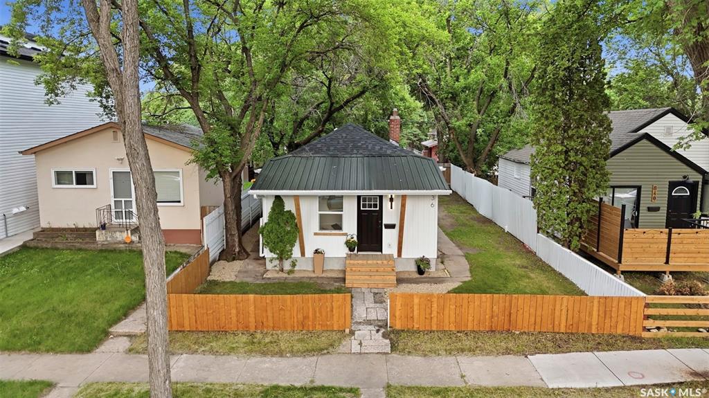 836 I AVENUE S Saskatoon Saskatchewan Canada Sale residential Troy Walkington Realty Executives Saskatoon