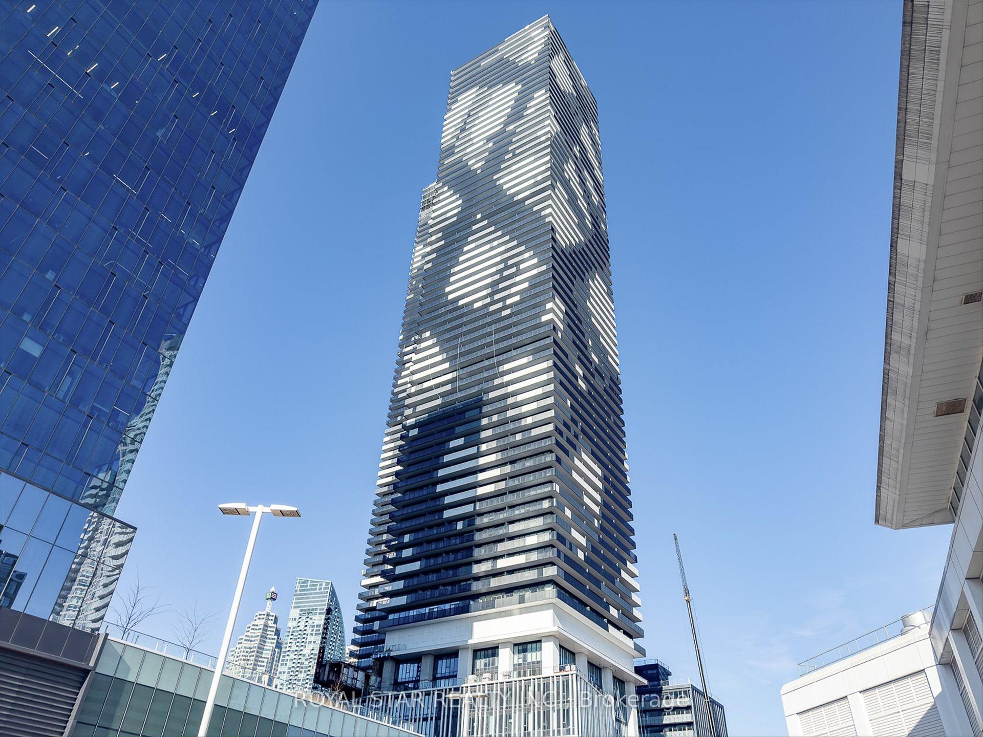4015 - 55 Cooper Street Toronto Ontario Canada Sale residential   Royal Star Realty Inc., Brokerage*