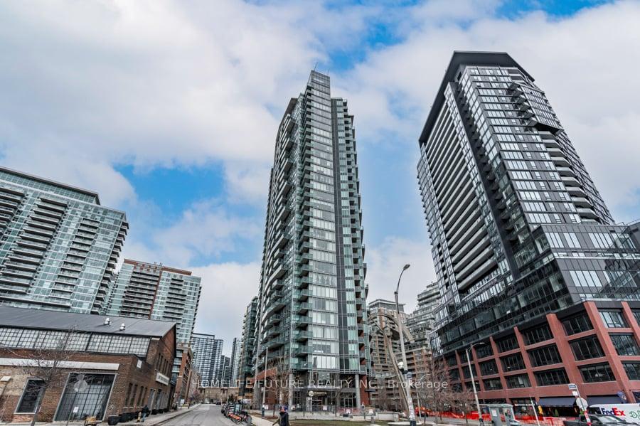 1605 - 150 East Liberty Street Toronto Ontario Canada Rent residential Logan Kumaresh HomeLife/Future Realty Inc., Brokerage*