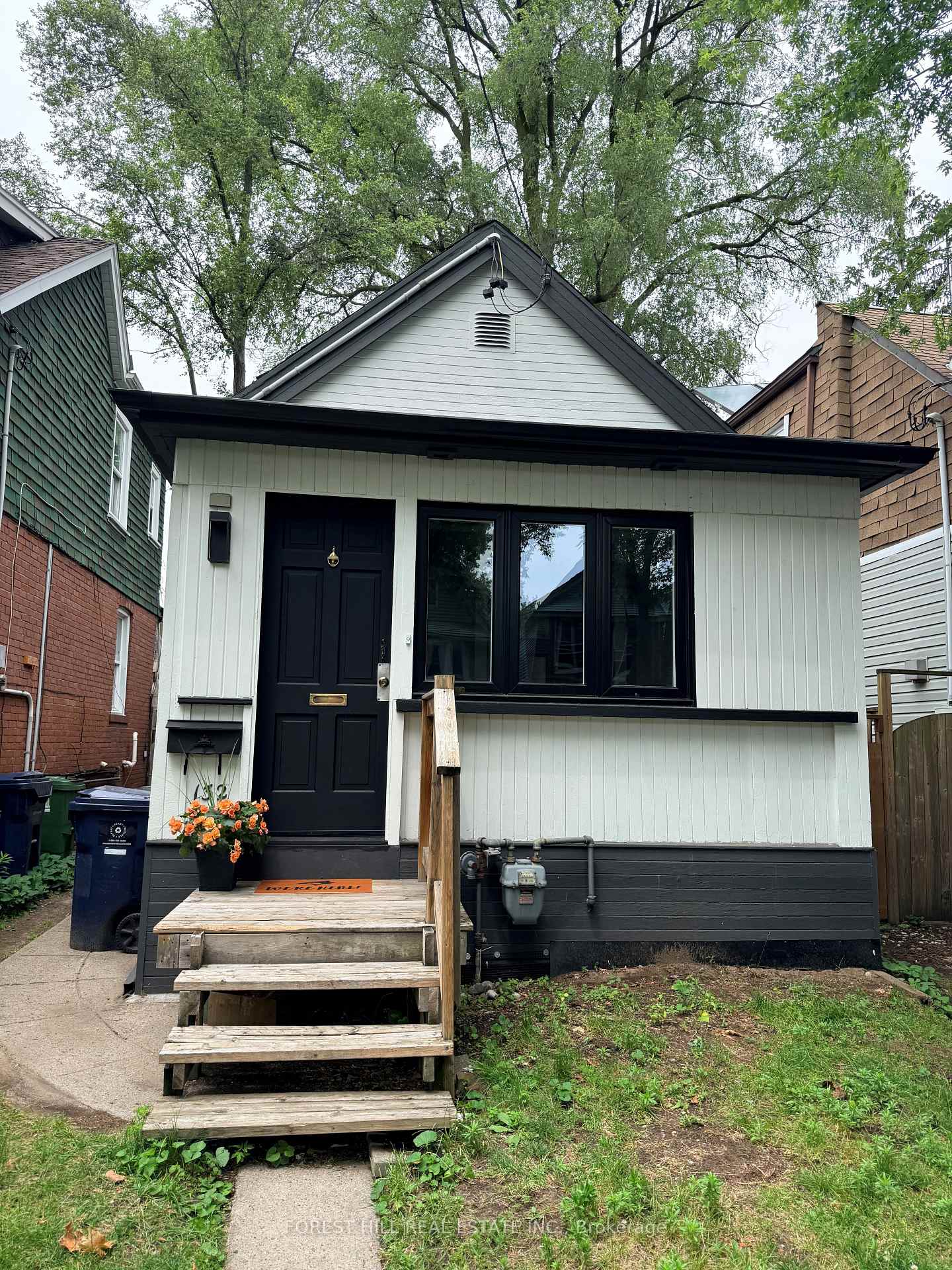 132 Hazelwood Avenue Toronto Ontario Canada Rent residential   Bruce Murray - Real Estate Homeward, Brokerage