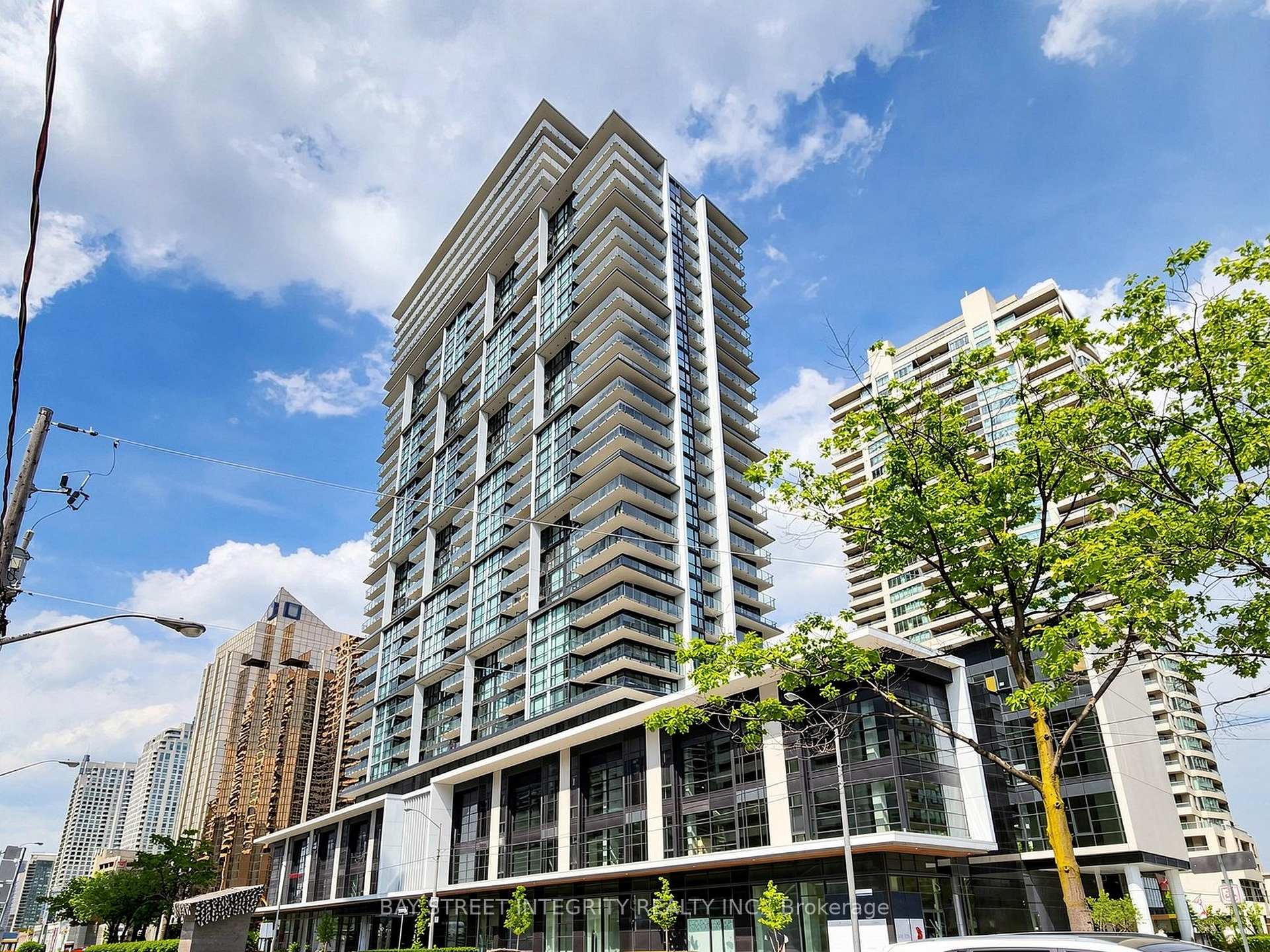 1616 - 4955 Yonge Street Toronto Ontario Canada Sale residential Mason Royaie RE/MAX CROSSROADS REALTY INC. Brokerage