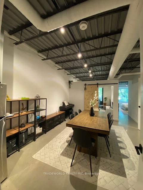 3 - 862 Pape Avenue Toronto Ontario Canada Rent residential   Bruce Murray - Real Estate Homeward, Brokerage