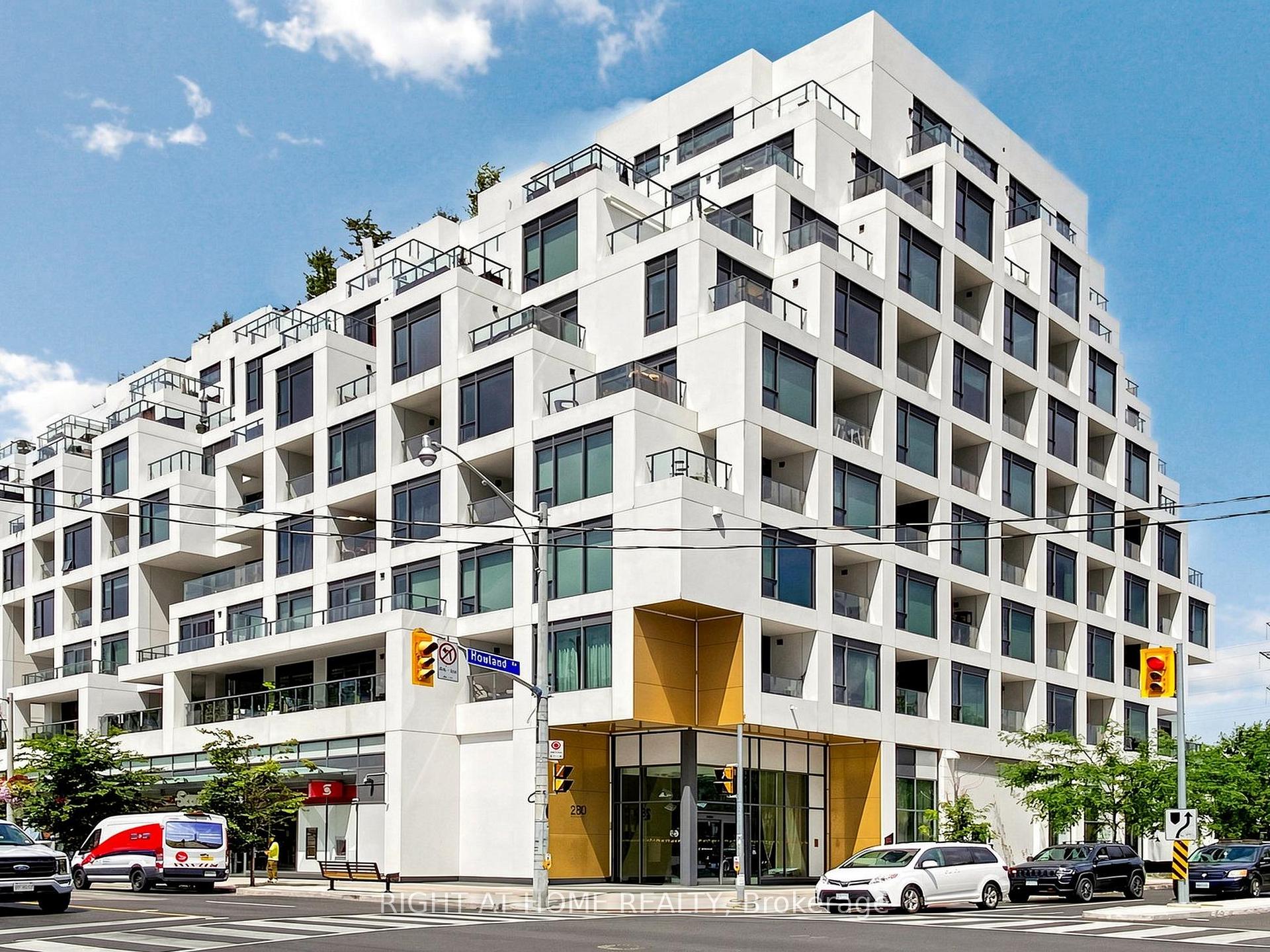 615 - 280 Howland Avenue Toronto Ontario Canada Sale residential Shivani Paluskar Right at Home Realty, Brokerage*