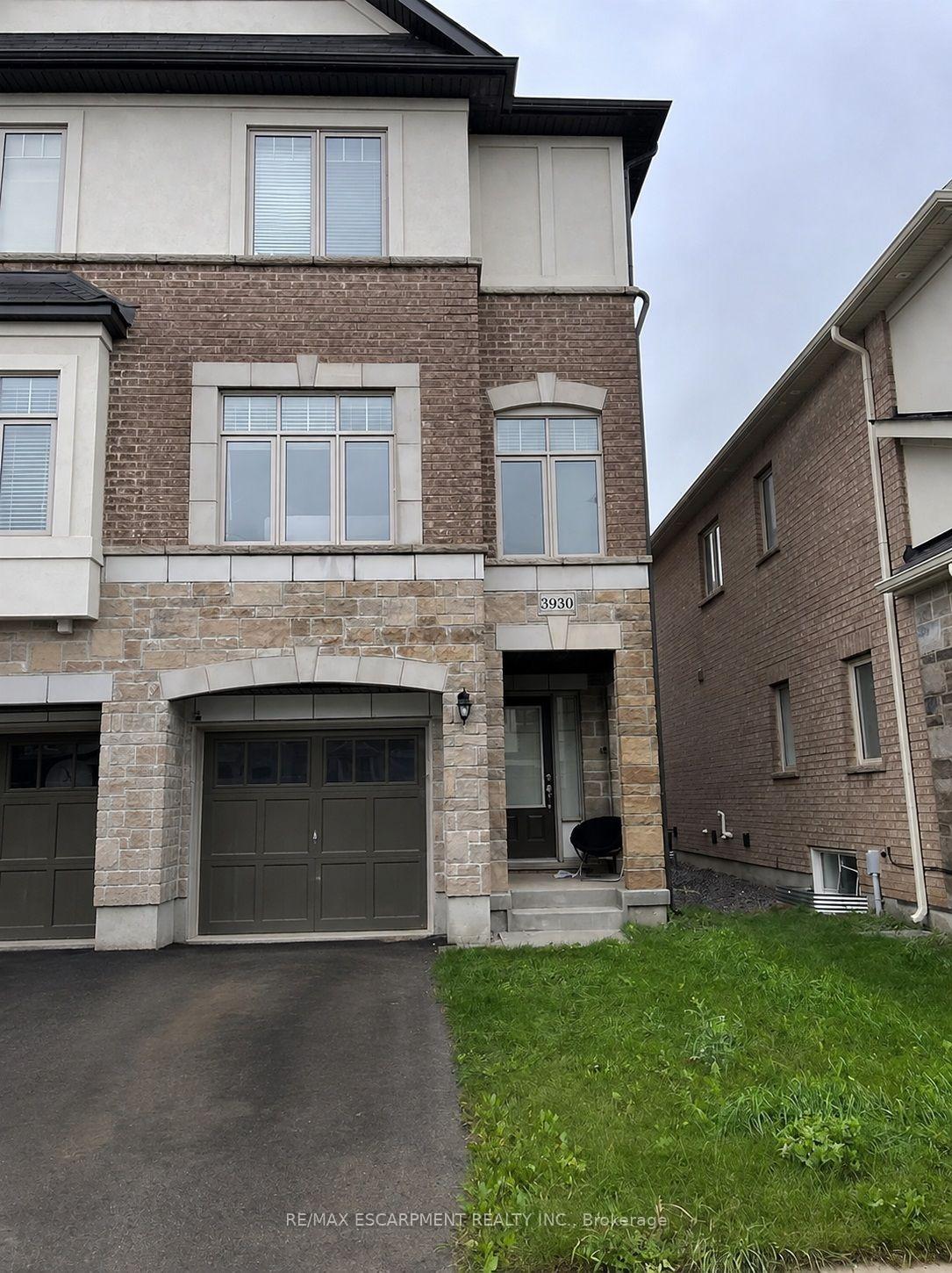 3930 Tufgar Crescent Burlington Ontario Canada Sale residential   AKARAT Group Inc.
