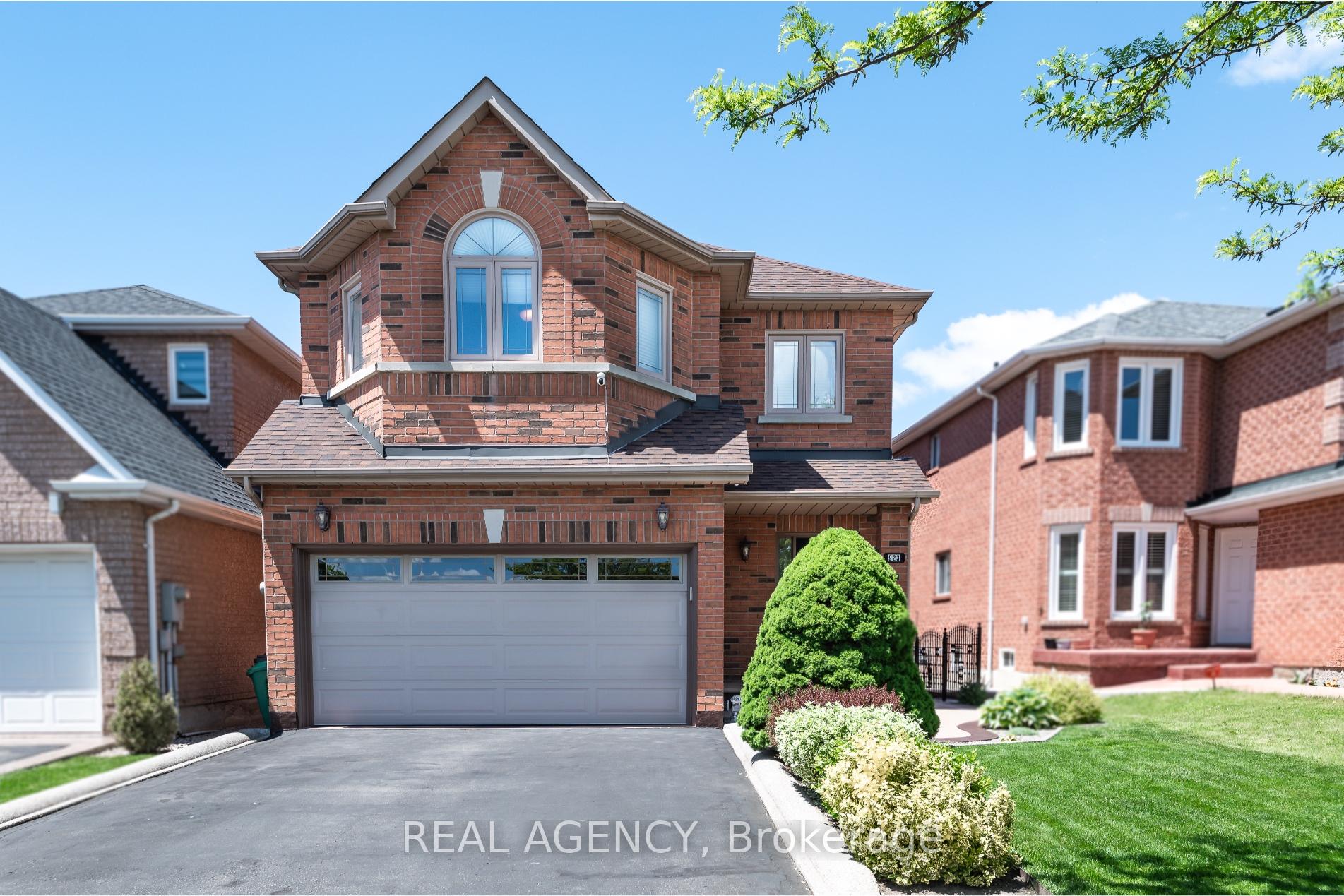 923 Blyleven Boulevard Mississauga Ontario Canada Sale residential   City-Pro Realty Inc. Brokerage