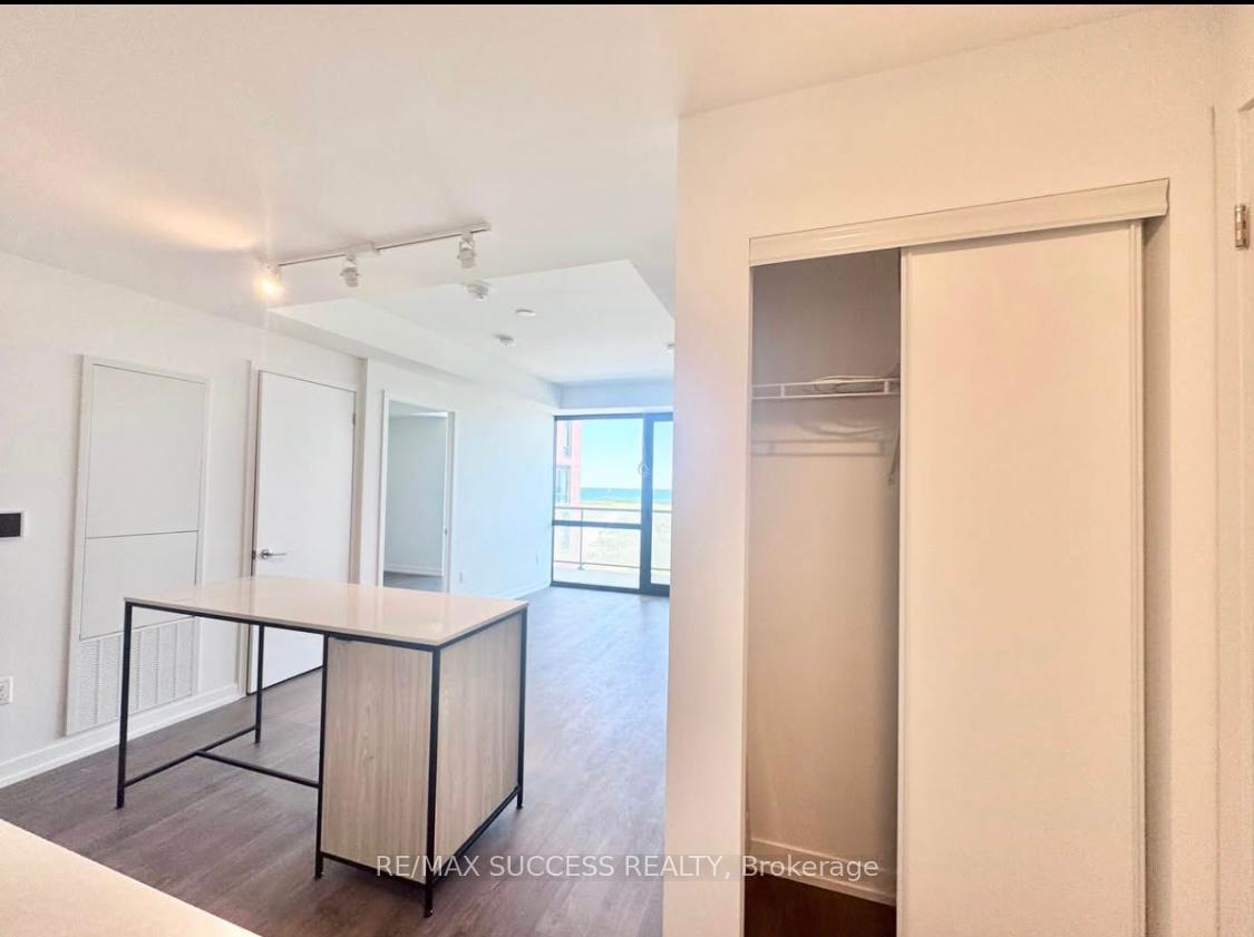 302 - 251 Masonry Way Mississauga Ontario Canada Rent residential Sunil Angrish RE/MAX Success Realty, Brokerage*