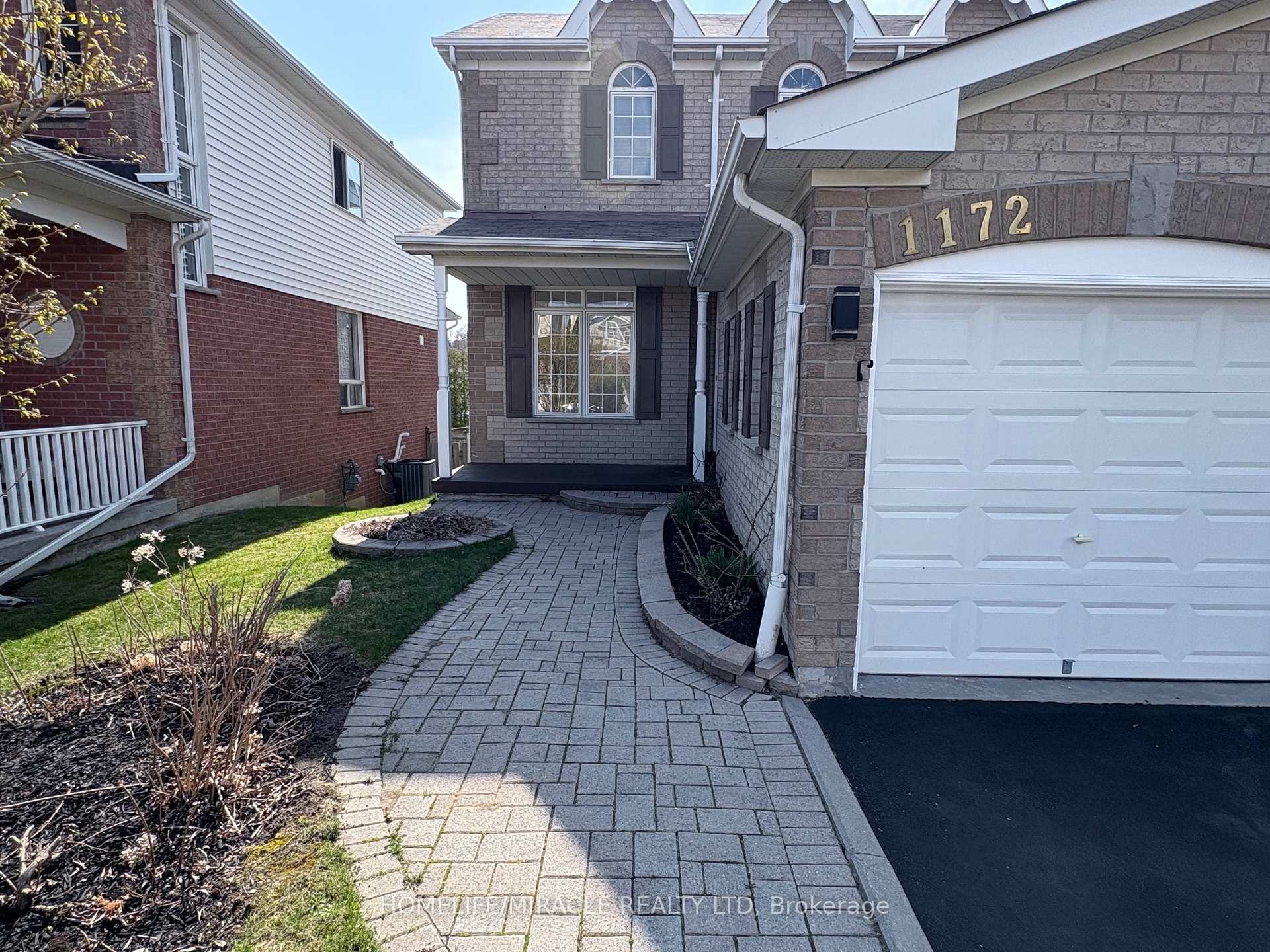 1172 Westridge Drive Oshawa Ontario Canada Rent residential Mario Angel HomeLife/Miracle Realty Ltd., Brokerage *