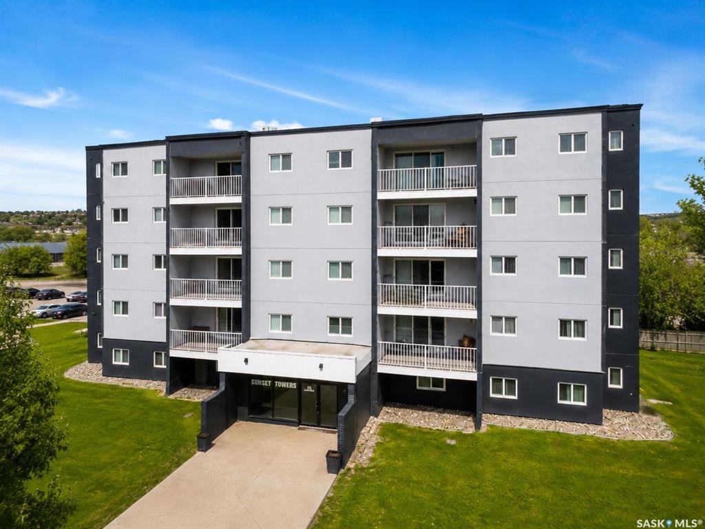 106 - 20 Kleisinger CRESCENT Regina Saskatchewan Canada Sale residential SEAN KUNDRA W Real Estate., Brokerage*