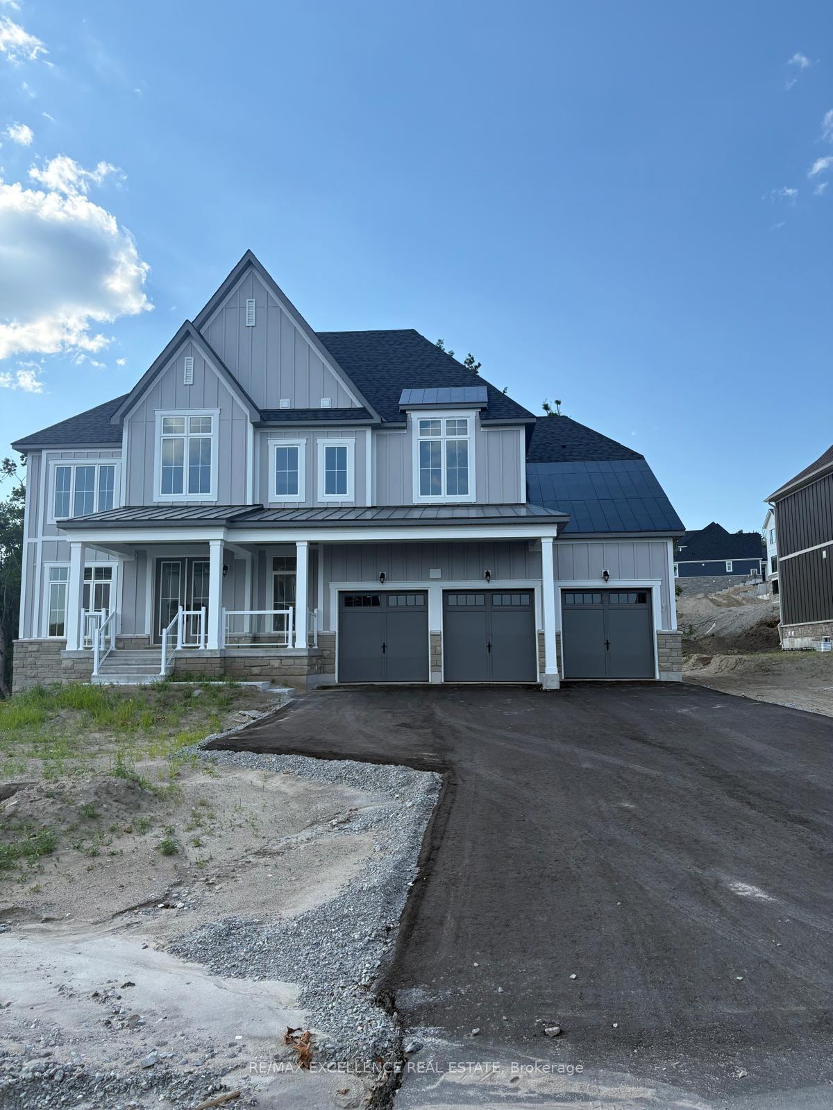 62 Pearsall Place Oro-Medonte Ontario Canada Rent residential Mandeep Dhesi RE/MAX EXCELLENCE REAL ESTATE., BROKERAGE*