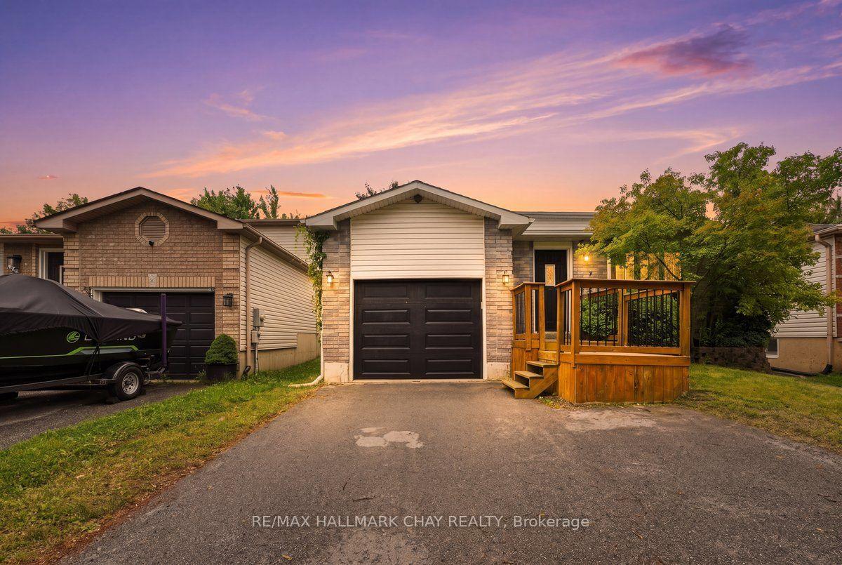 26 Whitehorn Crescent Barrie Ontario Canada Sale residential Jason Gavadza Keller Williams Referred Urban Realty, Brokerage*