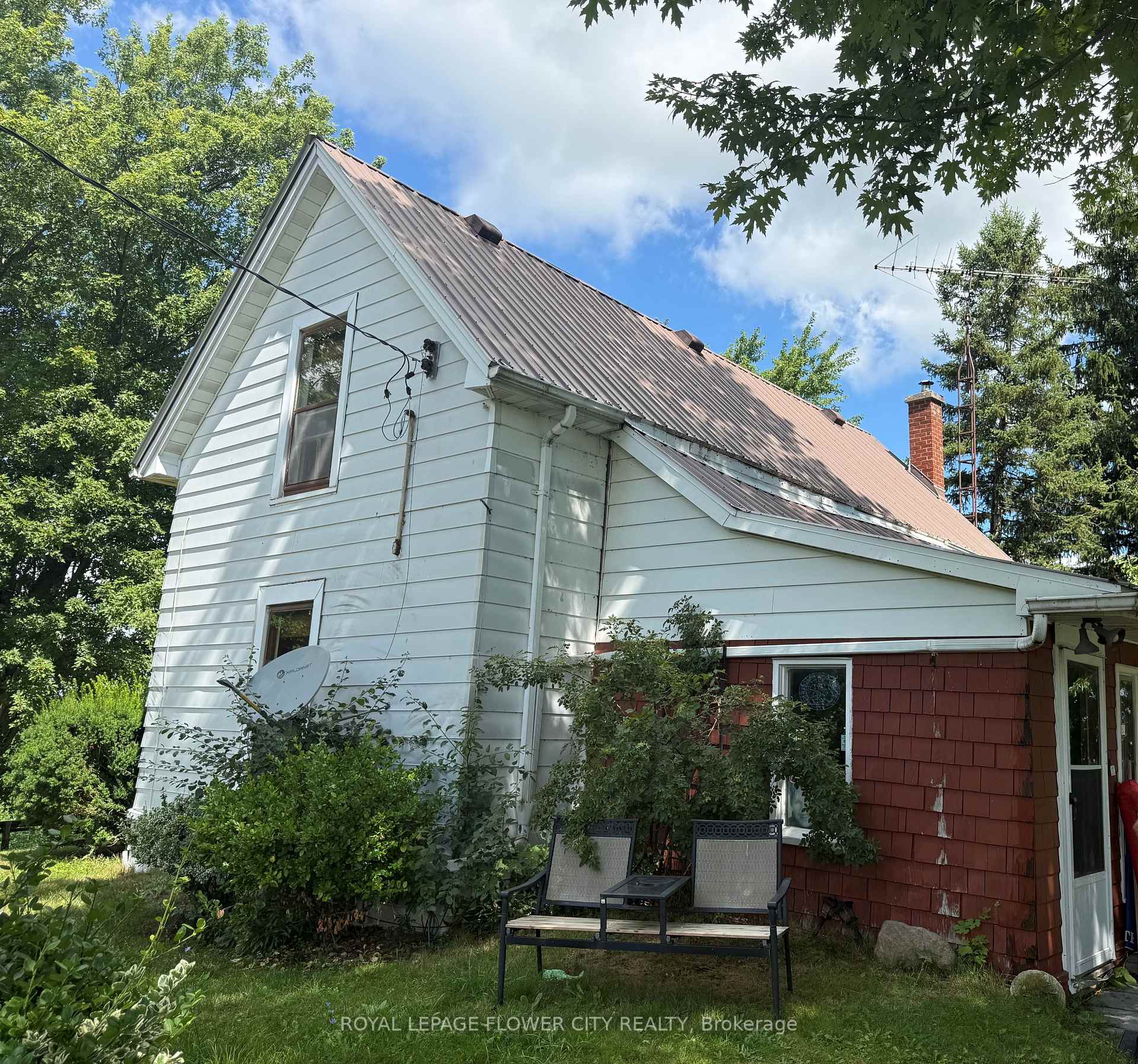 422 MCCLUNG Road Haldimand Ontario Canada Sale residential Rajesh Saini Royal LePage Flower City Realty, Brokerage*