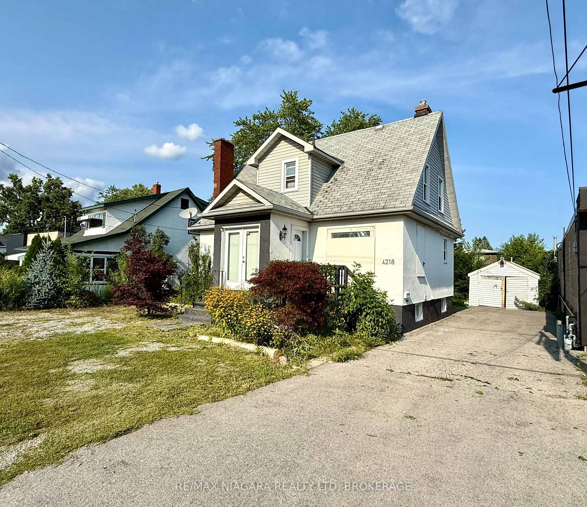 4218 Drummond Road Niagara Falls Ontario Canada Sale residential Joselle Alves iCloud Realty Ltd. 