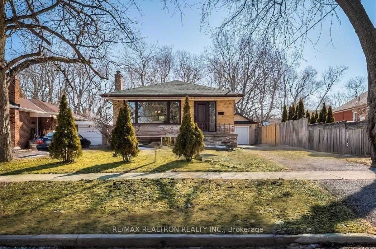 101 Dunelm Street Toronto Ontario Canada Rent residential Leon Schaumer HomeLife/Cimerman Real Estate Ltd., Brokerage*