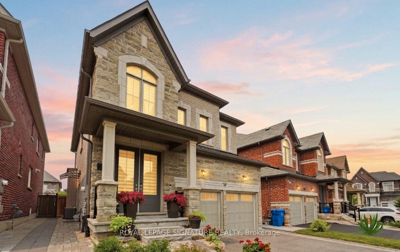 68 Duggan Street Aurora Ontario Canada Sale residential Christina Paisley Royal LePage Signature Realty, Brokerage *