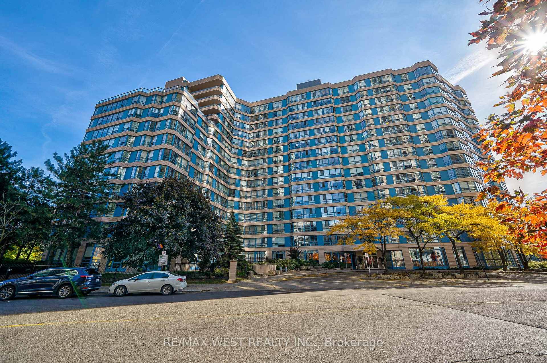 503 - 250 Webb Drive Mississauga Ontario Canada Rent residential EVELYN FRILLES RE/MAX West Realty Inc., Brokerage *