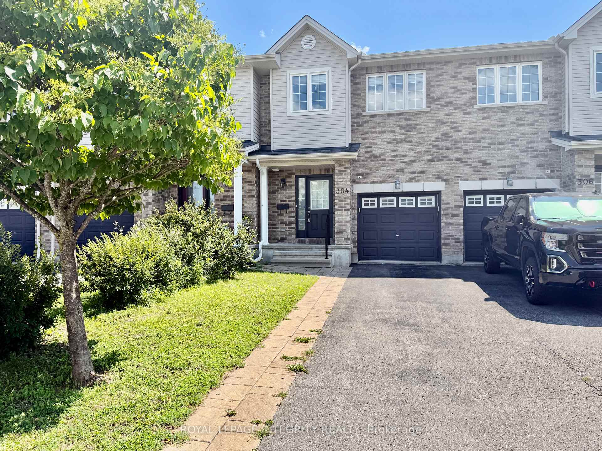304 Amici Terrace Ottawa Ontario Canada Rent residential Sepehr Safaee YourOttawaRealEstate.com Royal LePage Integrity Realty