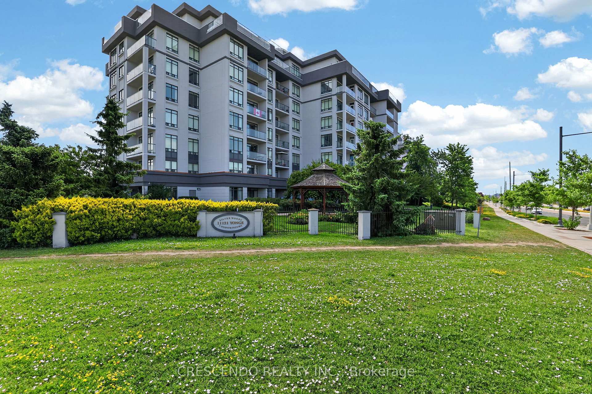 306 - 11121 Yonge Street Richmond Hill Ontario Canada Sale residential   Crescendo Realty Inc., Brokerage