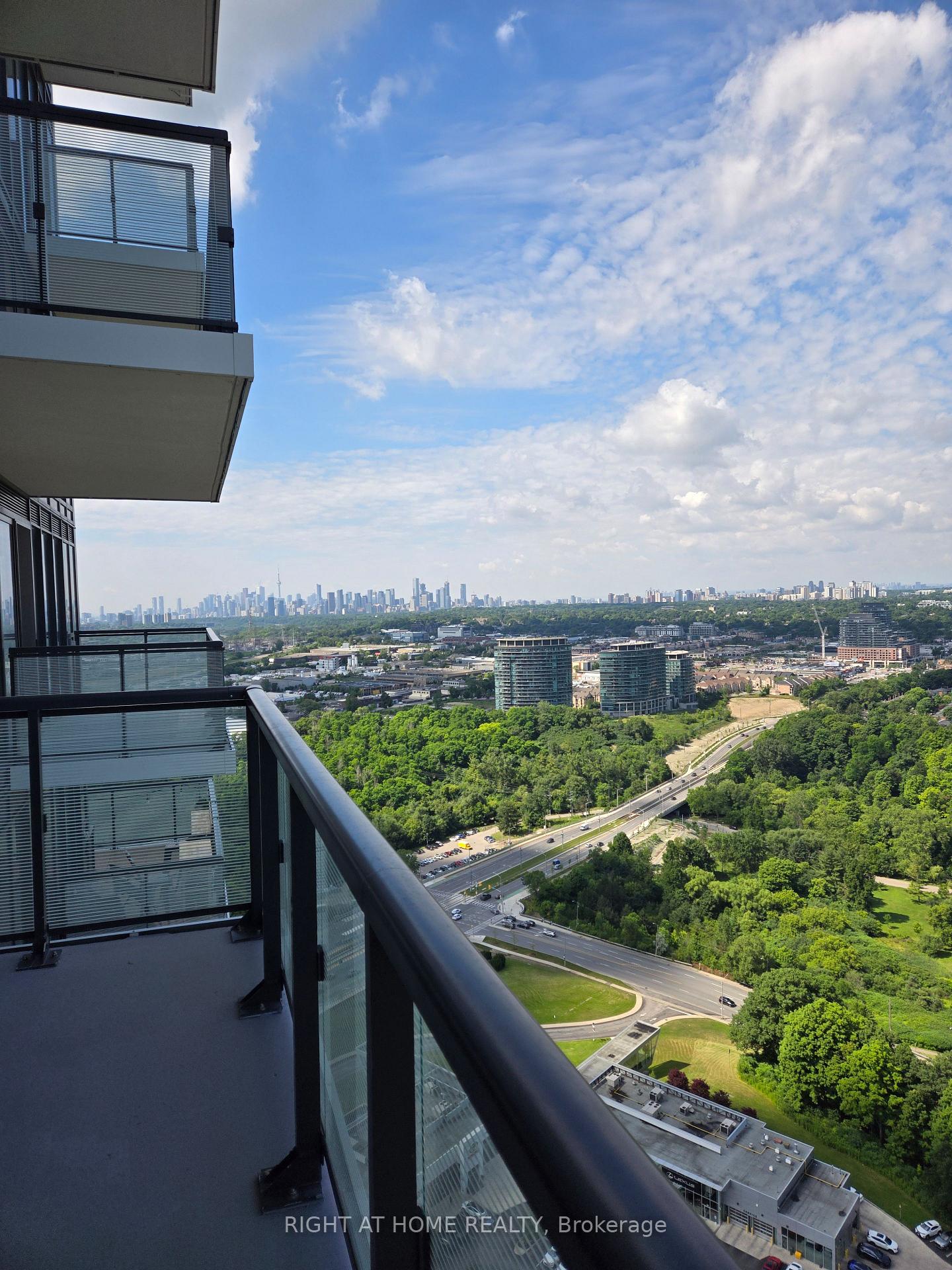 3311 - 30 Inn on the Park Drive Toronto Ontario Canada Rent residential Alex Beis Right at Home Realty, Brokerage*