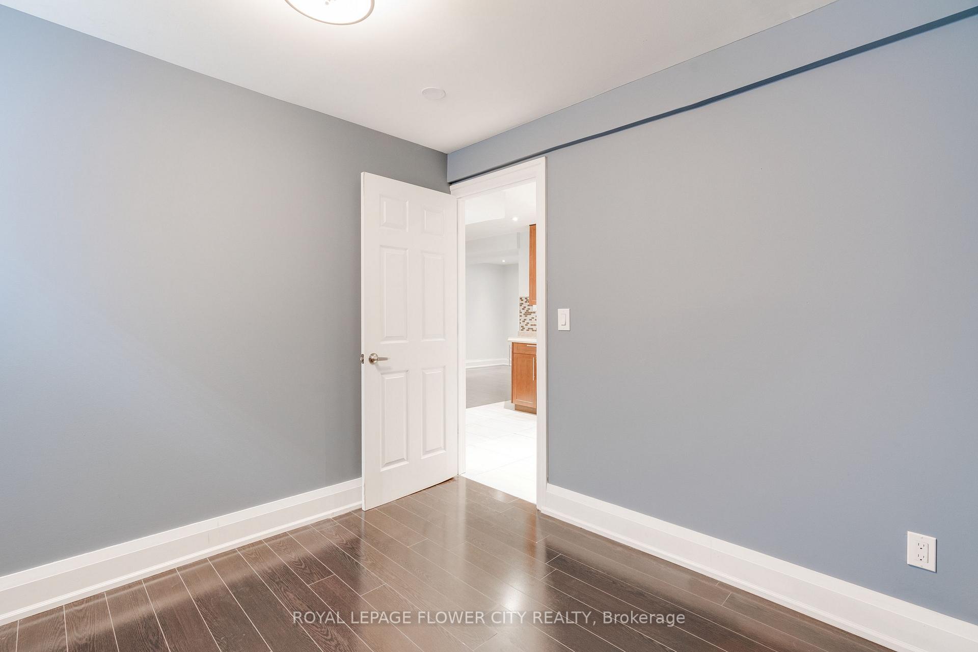 5674 Whitehorn Avenue E Mississauga Ontario Canada Rent residential Syed Mehdi RE/MAX Excellence Real Estate Brokerage