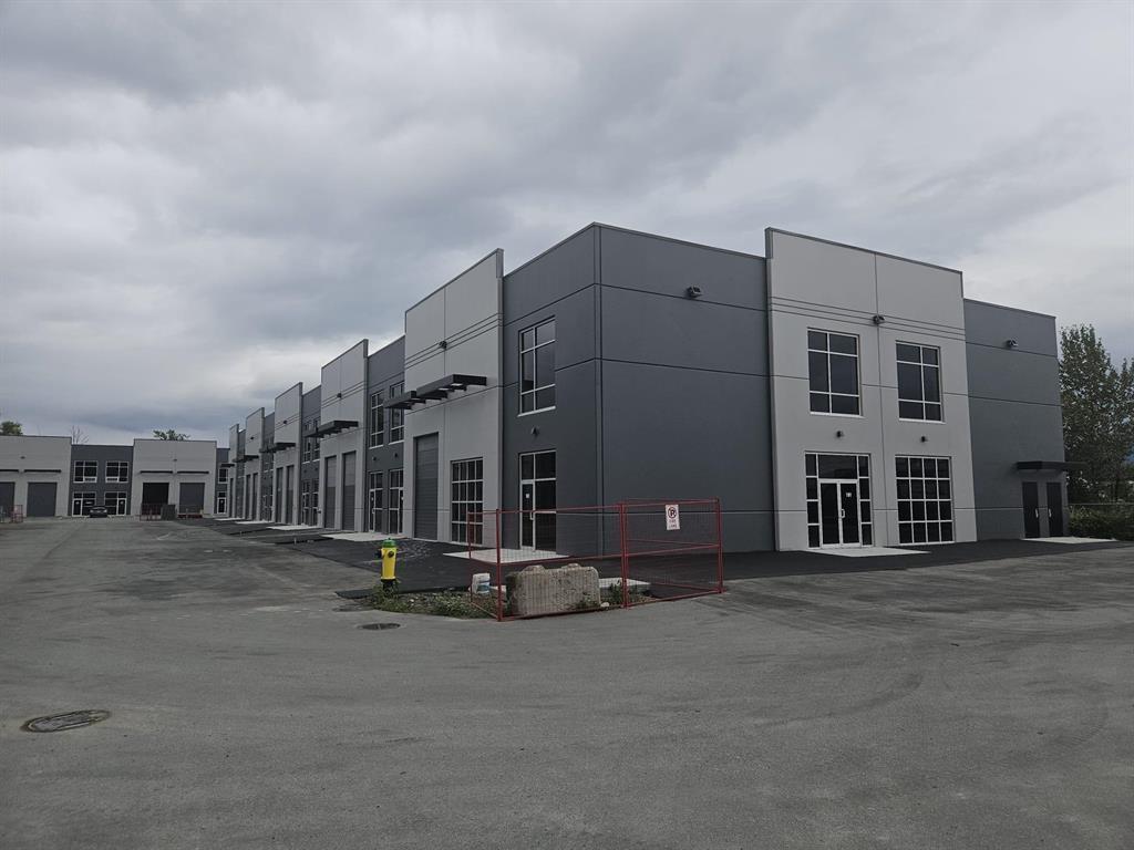 101 7990 LICKMAN ROAD|West Chill Chilliwack British Columbia Canada Lease commercial   HomeLife Realty Services