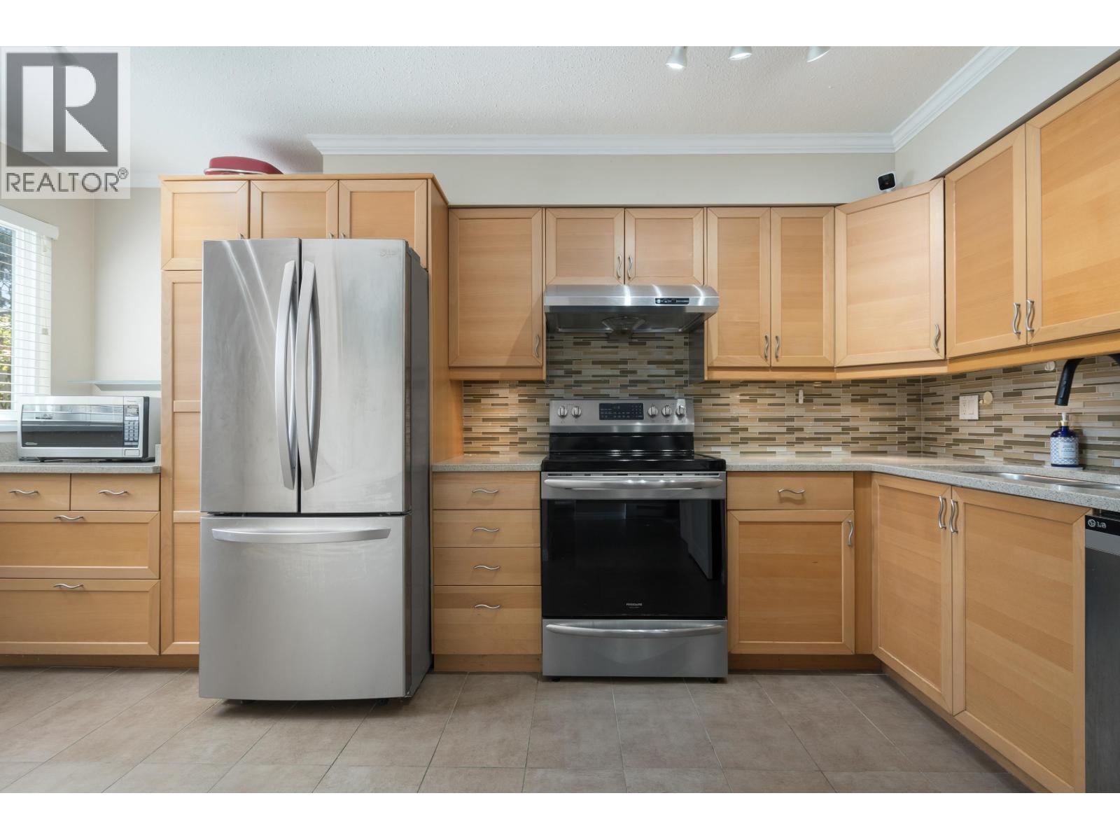 34 6100 TIFFANY BOULEVARD Richmond British Columbia Canada Sale residential   Oakwyn Realty, Brokerage*