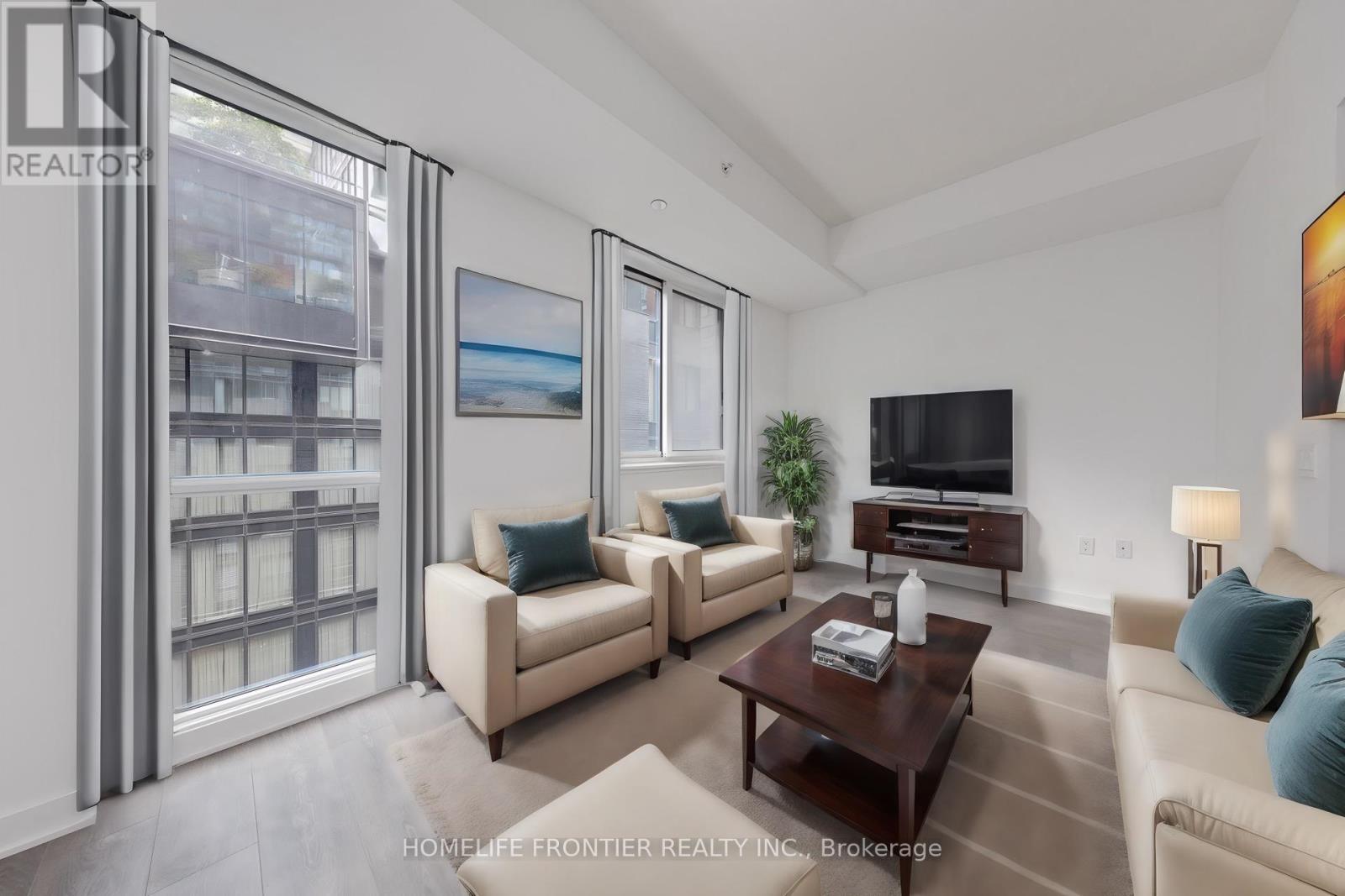 705 - 115 Blue Jays Way Toronto Ontario Canada Sale residential Angelo and Joanna Lionti FinchTown Realty Inc., Brokerage
