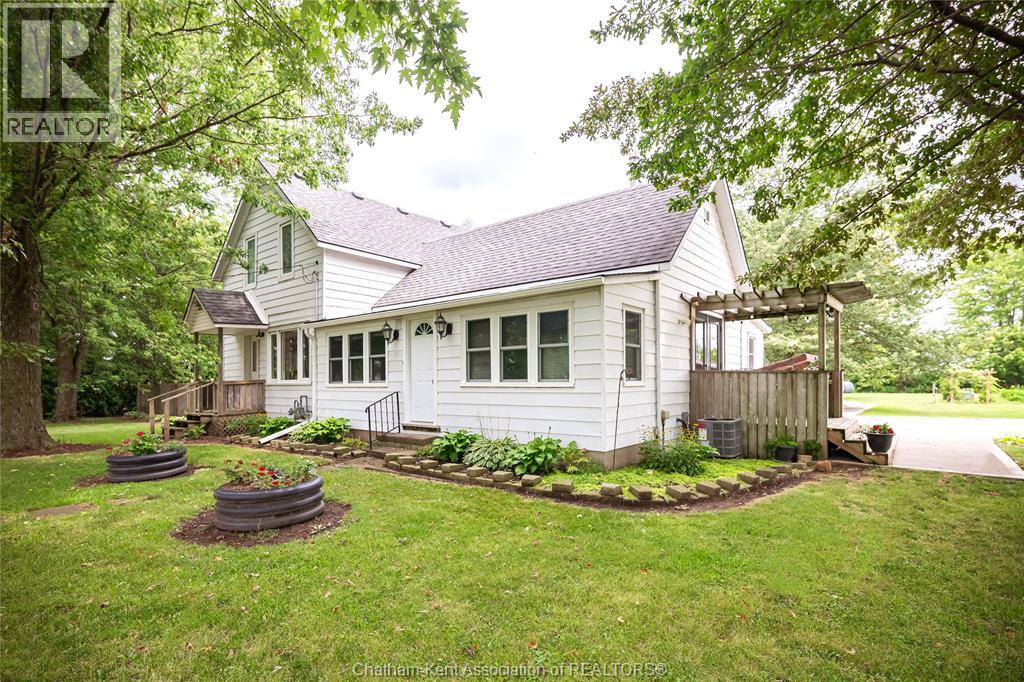 22589 Merlin ROAD Fletcher Ontario Canada Sale residential   M. C. HOMES REALTY INC BROKERAGE