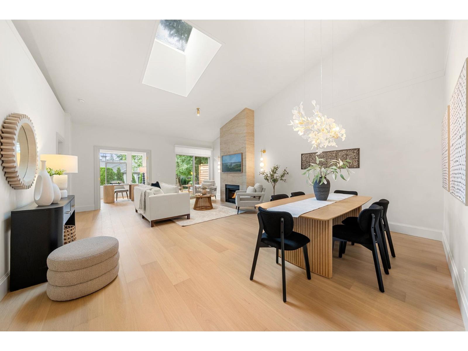 65 2533 152 STREET Surrey British Columbia Canada Sale residential   HomeLife Benchmark Realty Corp.