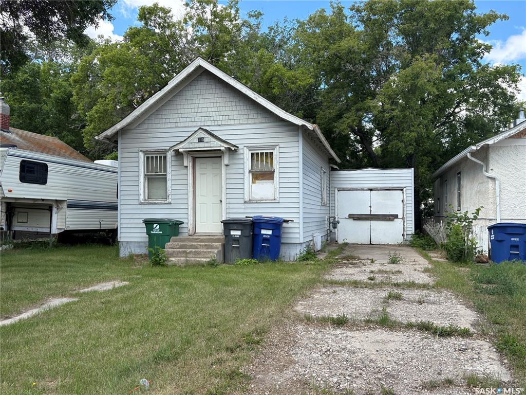 115 L AVENUE S Saskatoon Saskatchewan Canada Sale residential Jesse Renneberg Realty Executives Saskatoon