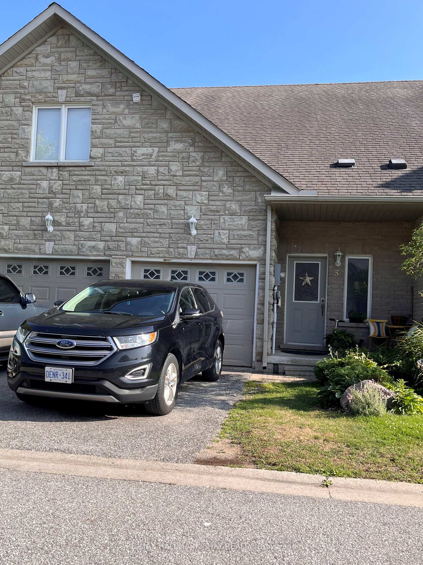 5 - 125 Huronia Road Barrie Ontario Canada Rented residential Mark Leader RE/MAX Hallmark Chay Realty, Brokerage