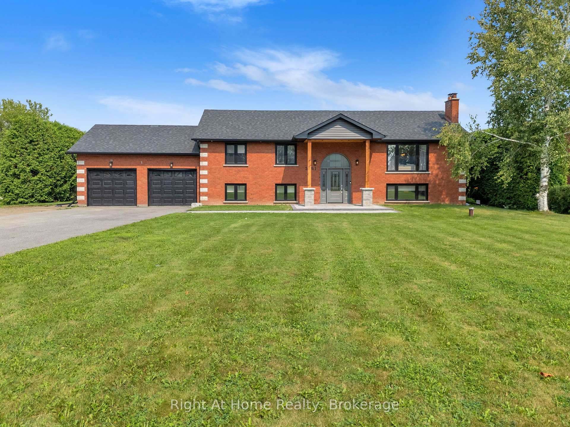 5761 Solina Road N Clarington Ontario Canada Sale residential Durham Bungalows McROBERT REAL ESTATE GROUP