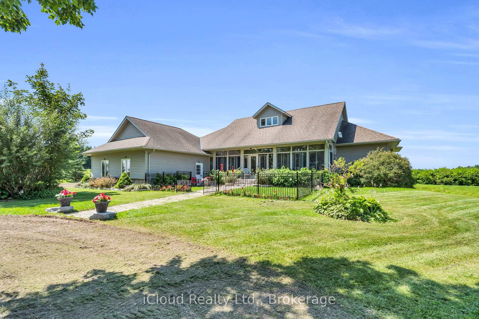 514164 2nd Line Amaranth Ontario Canada Sale residential Alla Poltavski iCloud Realty Ltd. 