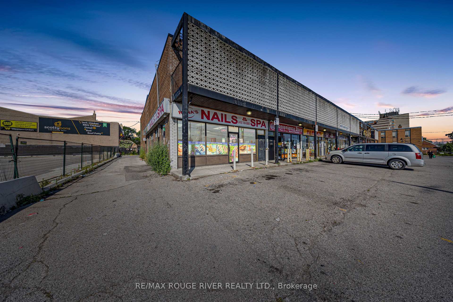 2282 Islington Avenue Toronto Ontario Canada Sale commercial Lee Keeso RE/MAX Rouge River Realty Ltd., Brokerage *