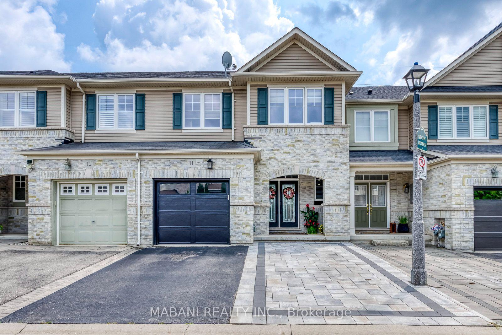 11 - 2019 Trawden Way Oakville Ontario Canada Rented residential   MABANI REALTY INC.
