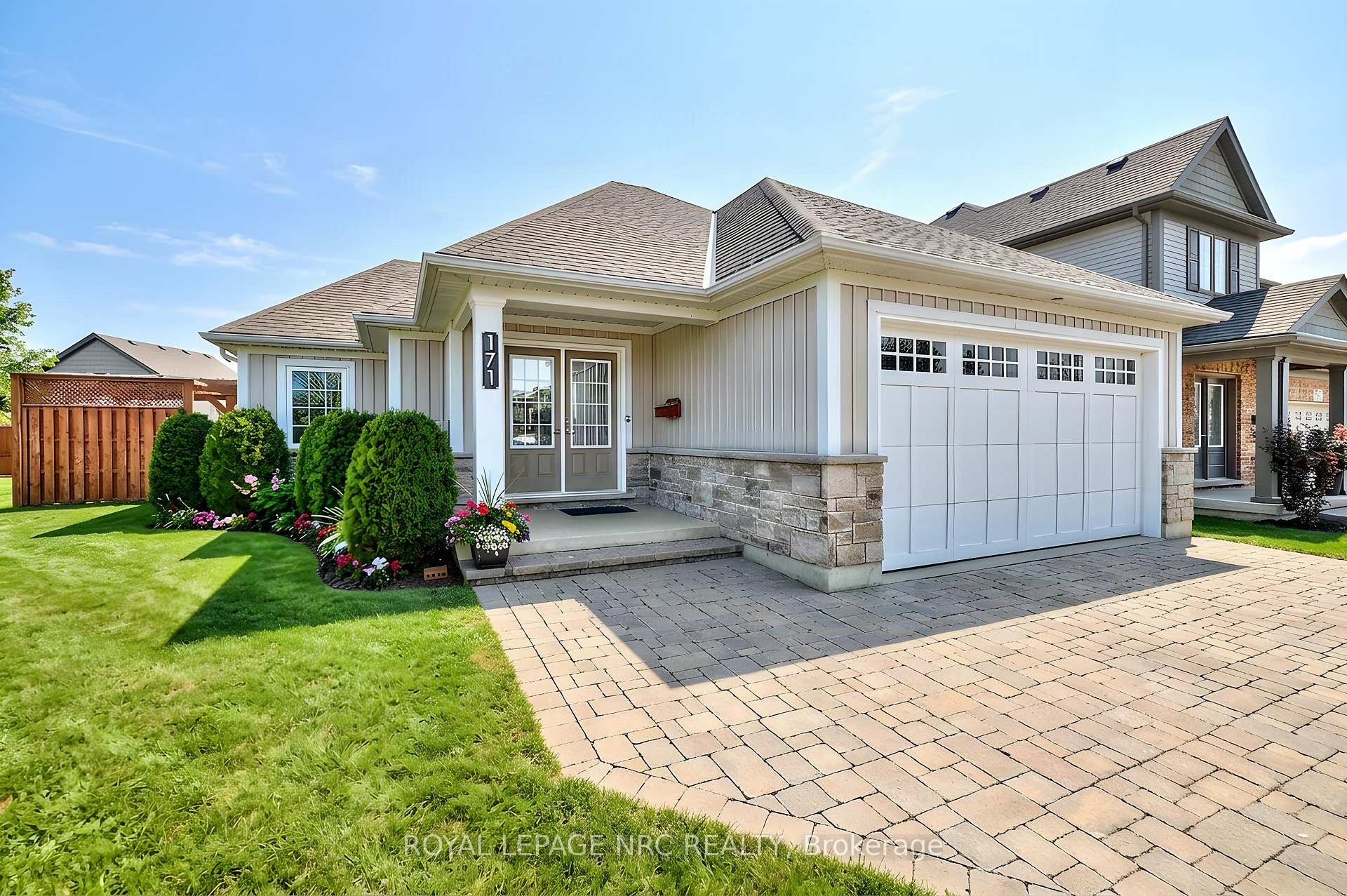 171 Classic Avenue Welland Ontario Canada Sale residential Lily Ruggi ROYAL LEPAGE NRC REALTY