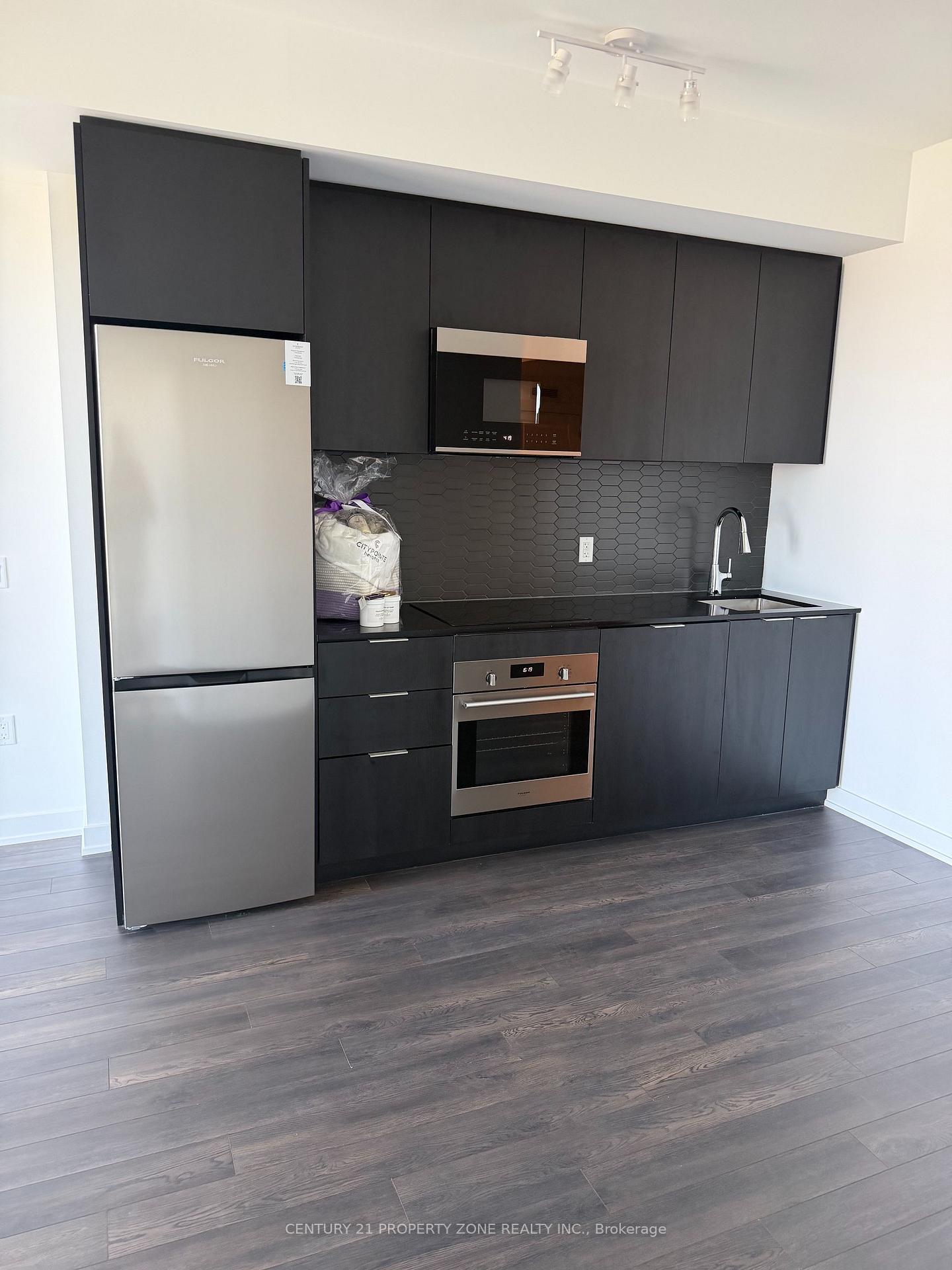 2810 - 15 Skyridge Drive Brampton Ontario Canada Rented residential Sundeep Babbar Royal Lepage Certified Realty, Brokerage*