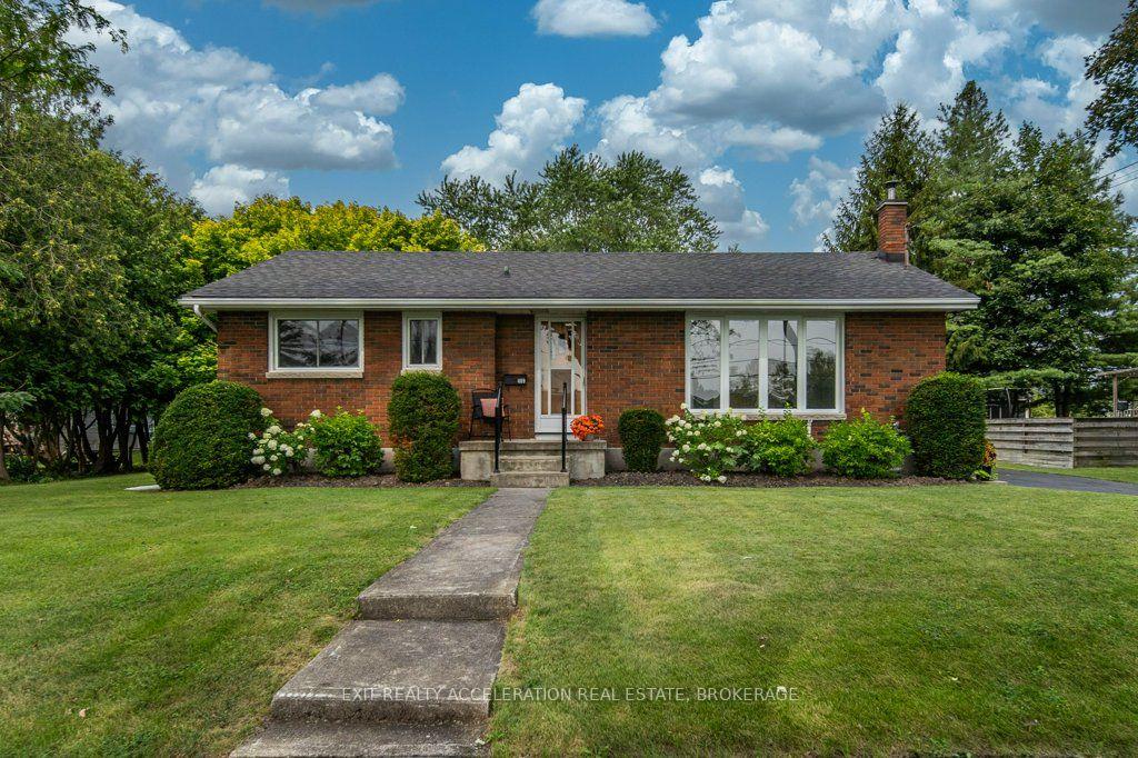409 Dundas Street W Greater Napanee Ontario Canada Sale residential   EXIT Realty Acceleration, Brokerage
