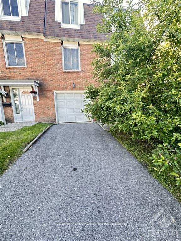 1833 AXMINSTER Court Ottawa Ontario Canada Sale residential Ali Ahmad POWER MARKETING REAL ESTATE INC., BROKERAGE*
