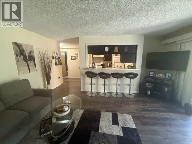 310 9867 MANCHESTER DRIVE Burnaby British Columbia Canada Sale residential Renée Kehayas Team 3000 Realty Ltd.