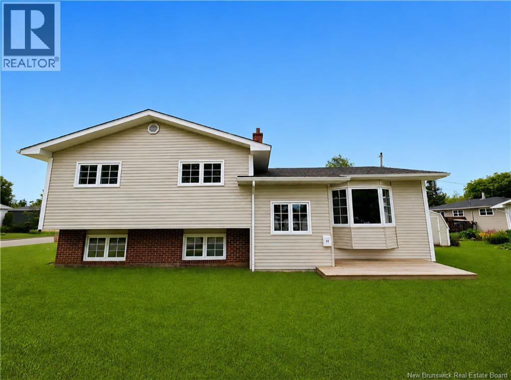 11 Pembroke Crescent Riverview New Brunswick Canada Sale residential EXIT Realty Associates