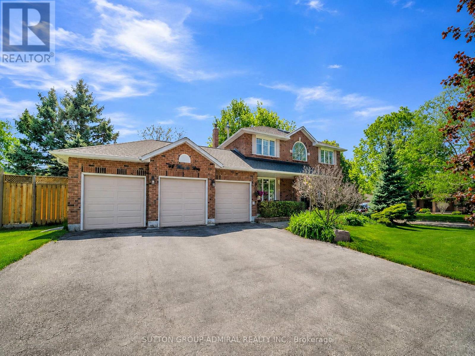 48 Maple Way East Gwillimbury Ontario Canada Sale residential Shelley Sharma Sutton Group-Admiral Realty Inc., Brokerage *