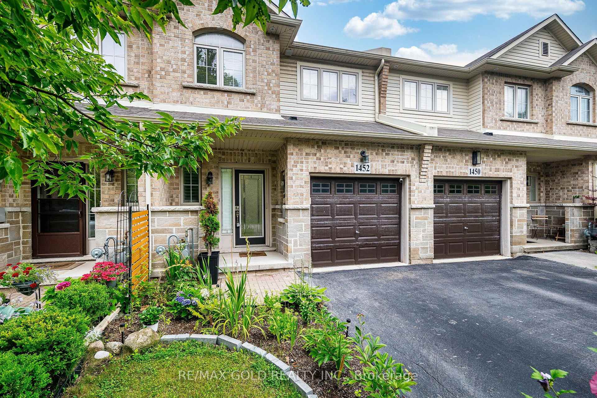 1452 Baseline Road Hamilton Ontario Canada Sale residential Asher Ullah RE/MAX Gold Realty Inc., Brokerage *